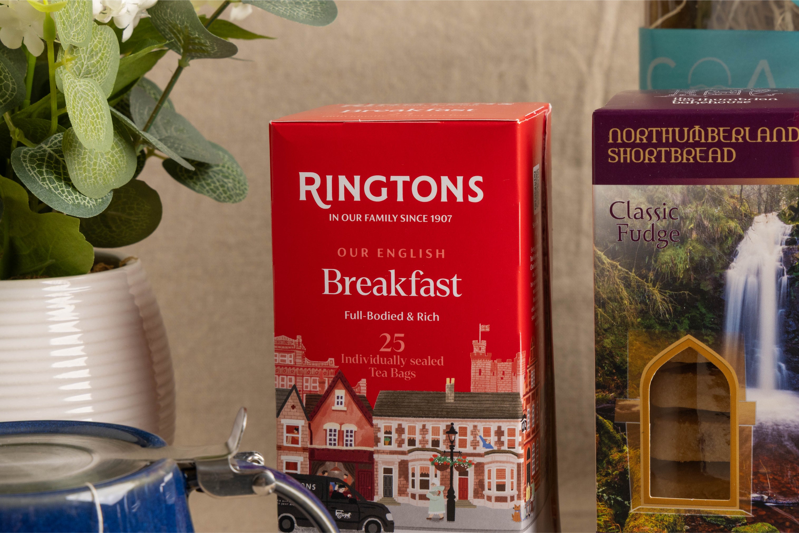 The Tea & Chocolates Hamper