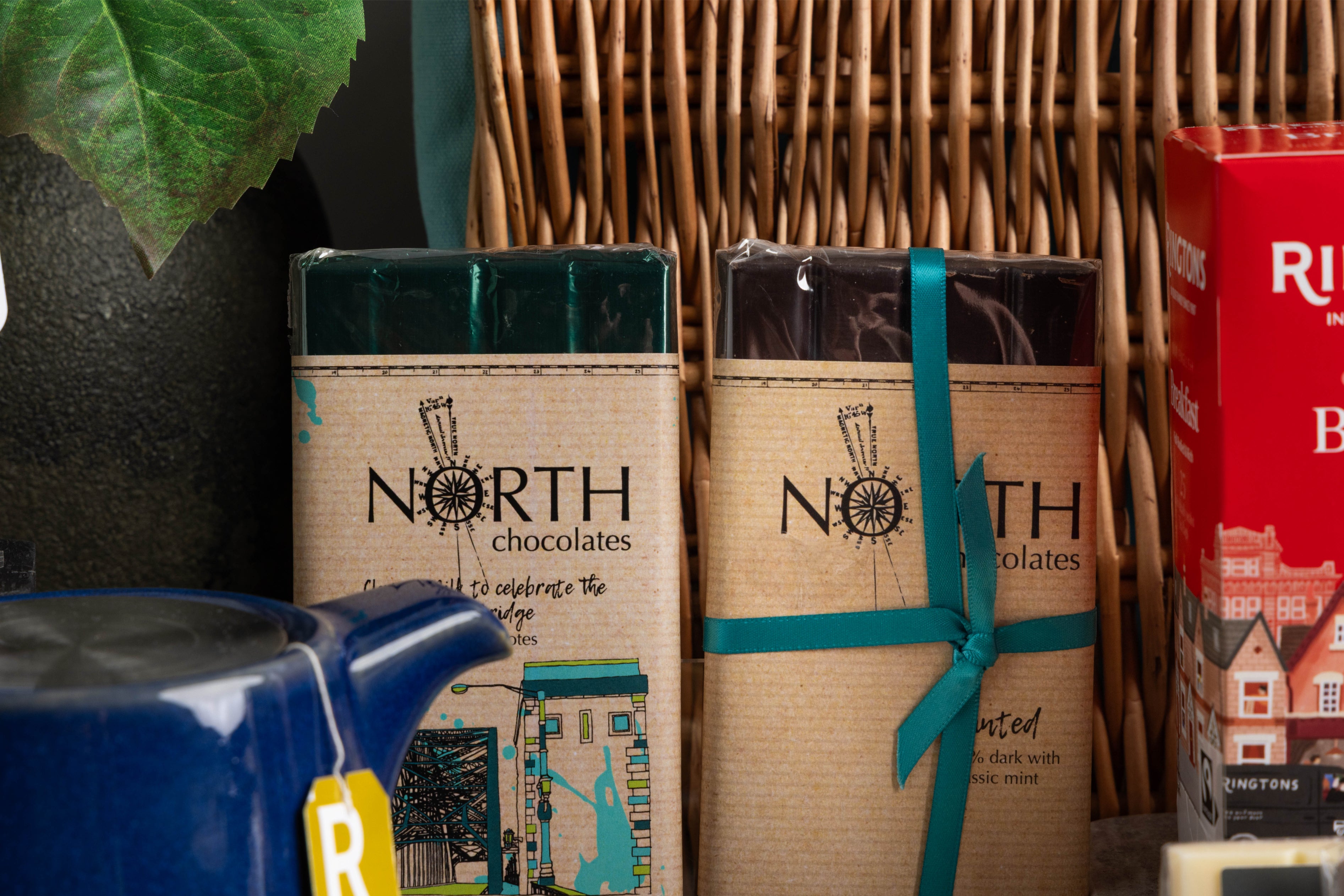 The Coastal Indulgence Hamper